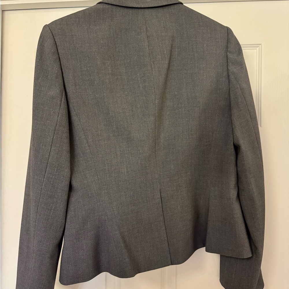 LIKE NEW! Calvin Klein Women's Charcoal Blazer and Pants - Professional Suit - Picture 3 of 6